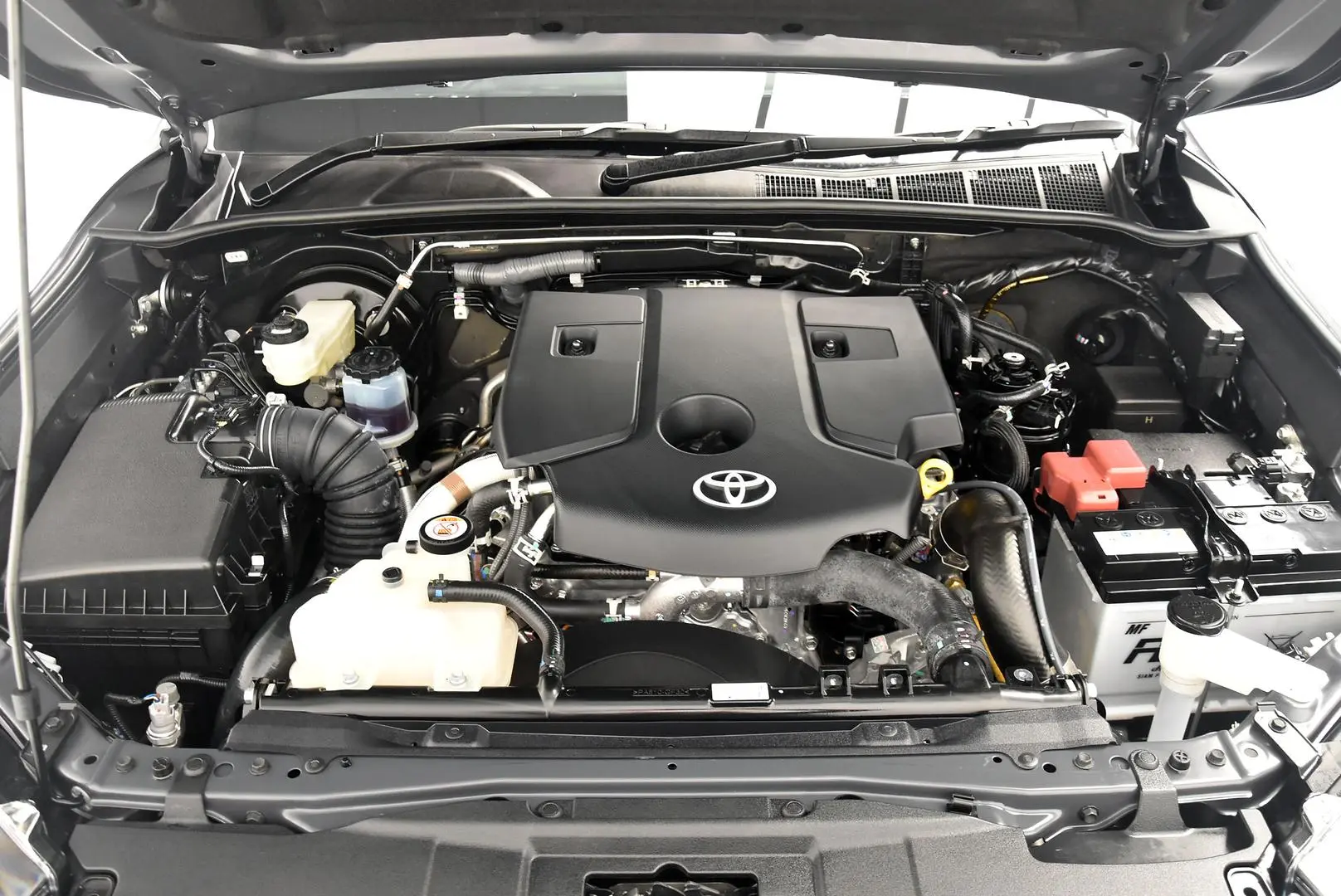 2025 Toyota Hilux Gallery Image 21