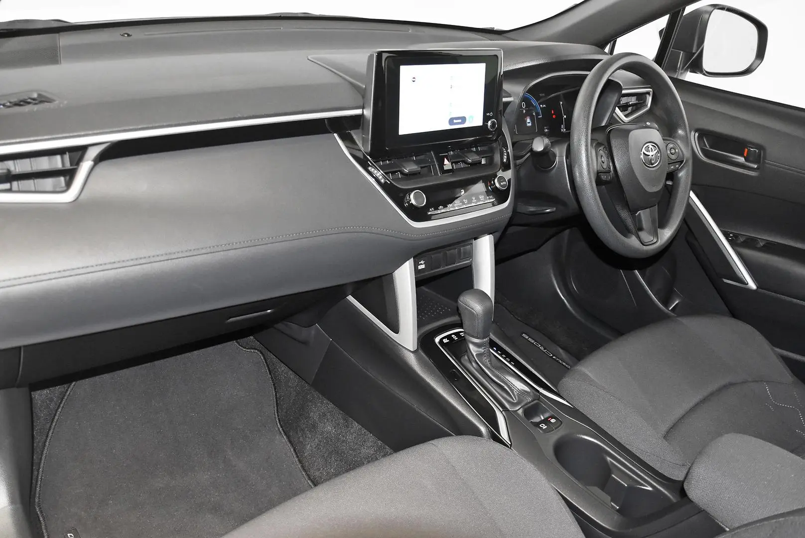 2022 Toyota Corolla Cross Gallery Image 17