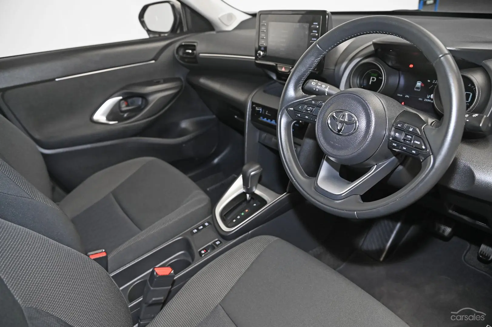 2023 Toyota Yaris Cross Image 9