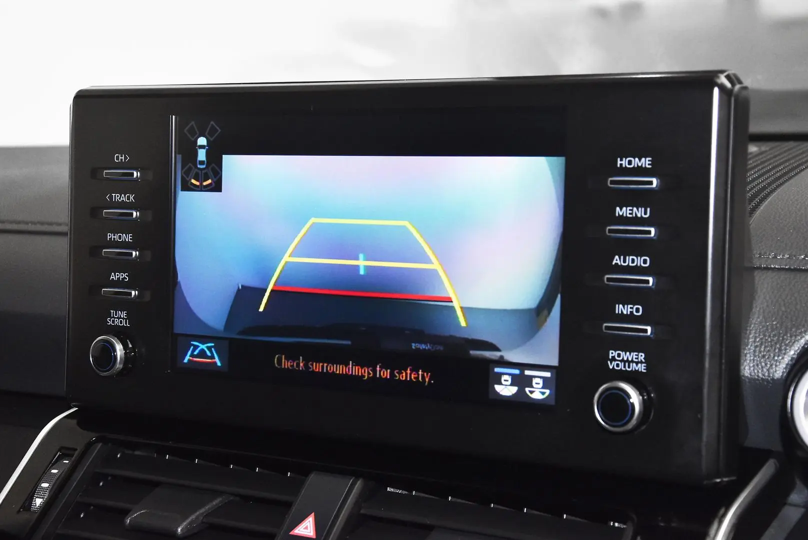 2022 Toyota Landcruiser Gallery Image 11