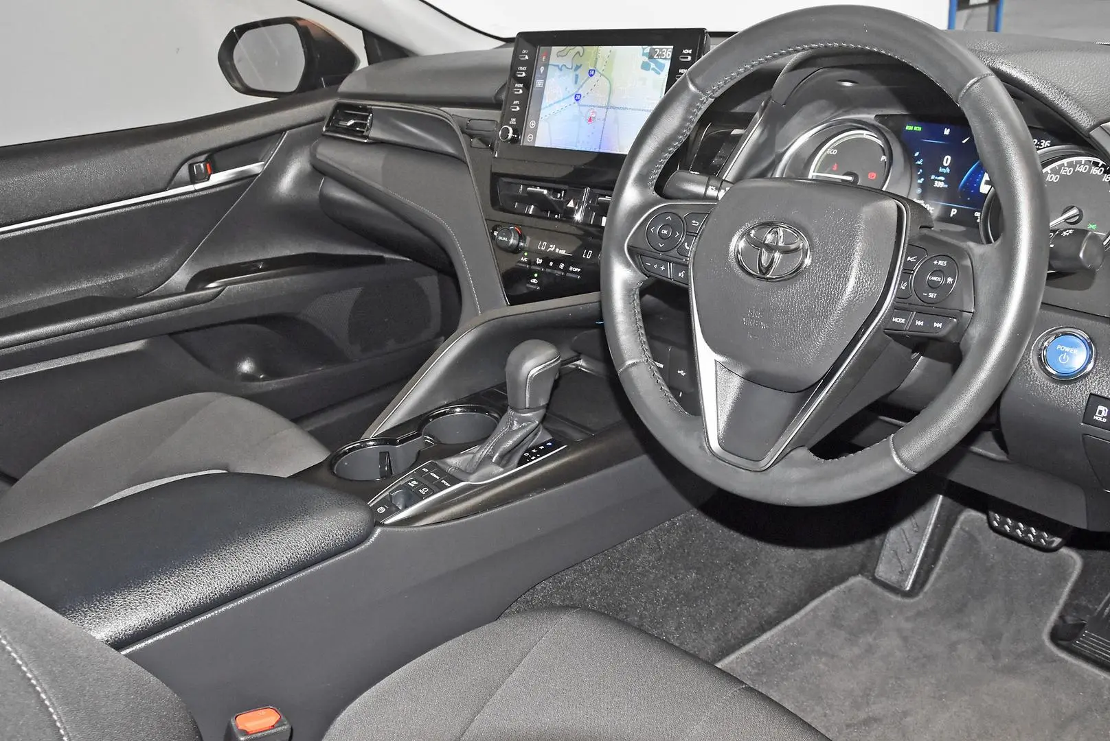 2024 Toyota Camry Gallery Image 8