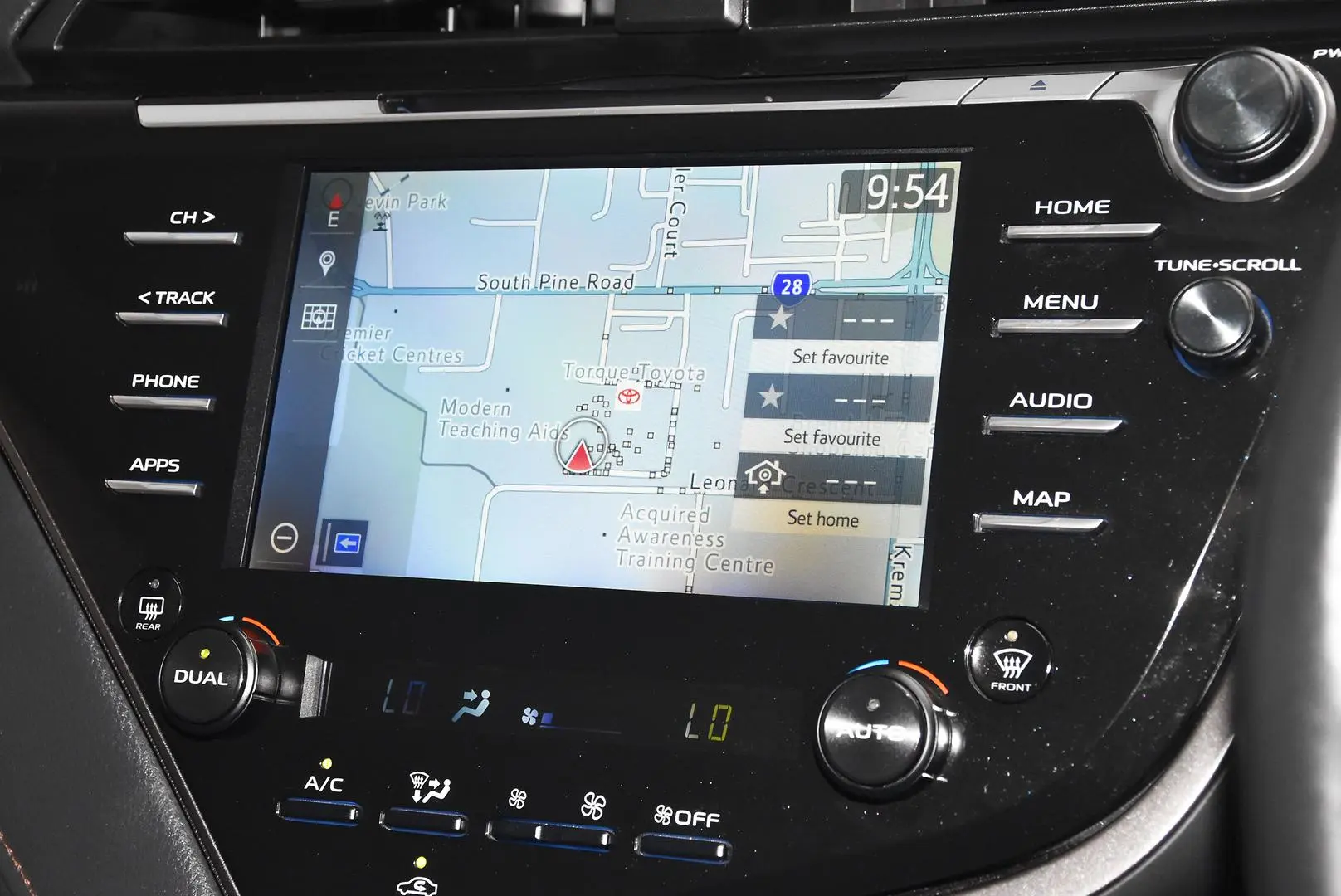 2020 Toyota Camry Gallery Image 11