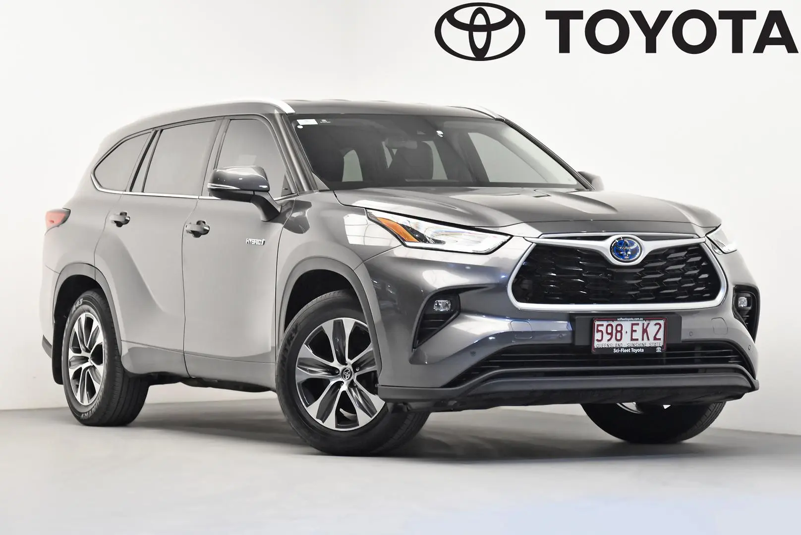 2021 Toyota Kluger Gallery Image 1