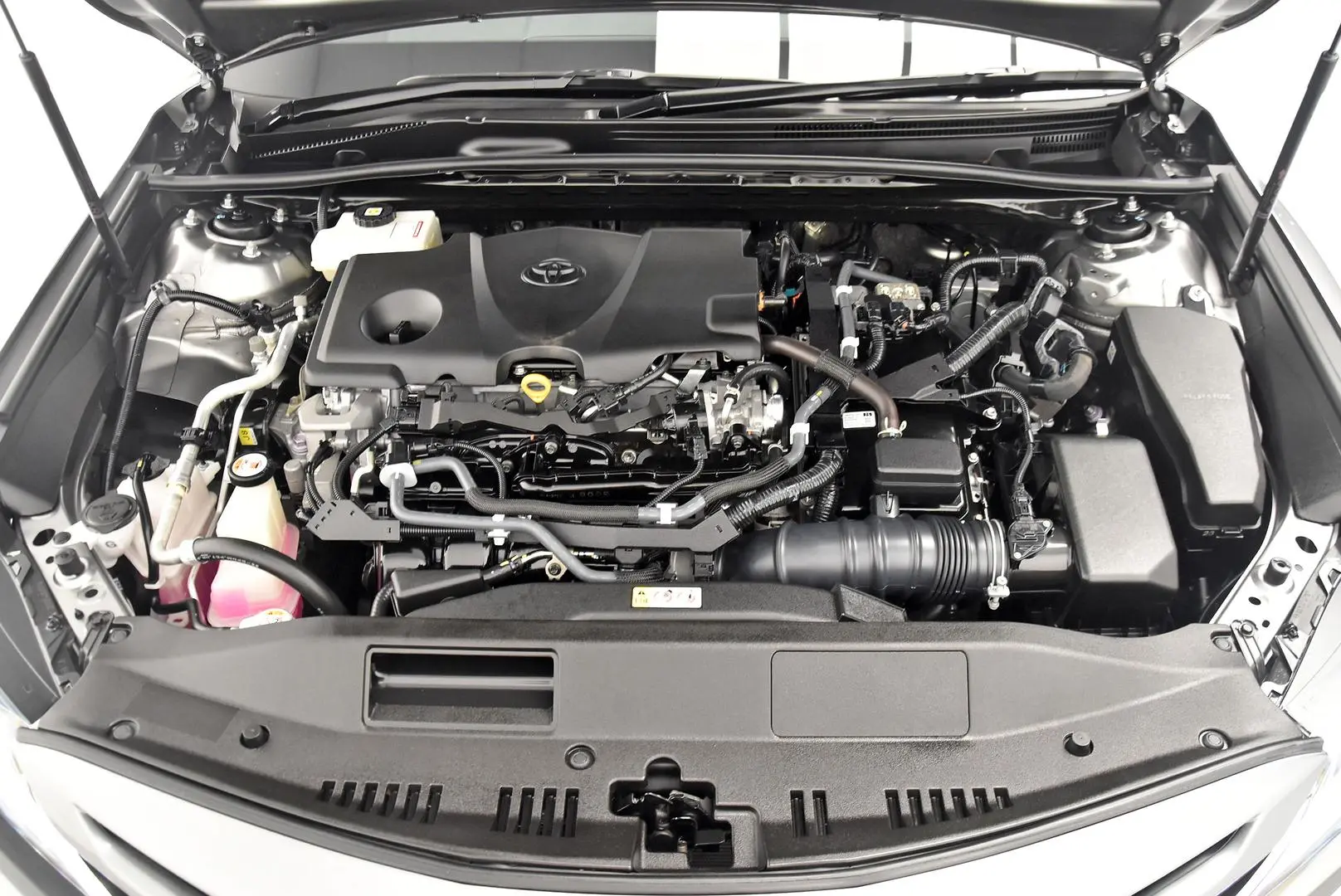 2021 Toyota Camry Gallery Image 21