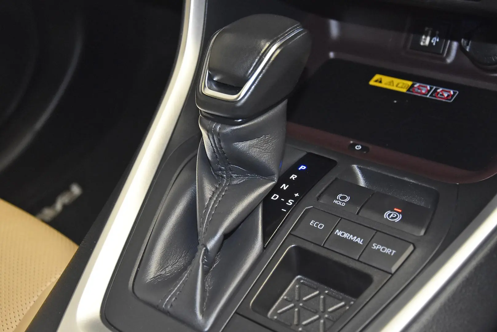2023 Toyota RAV4 Gallery Image 14