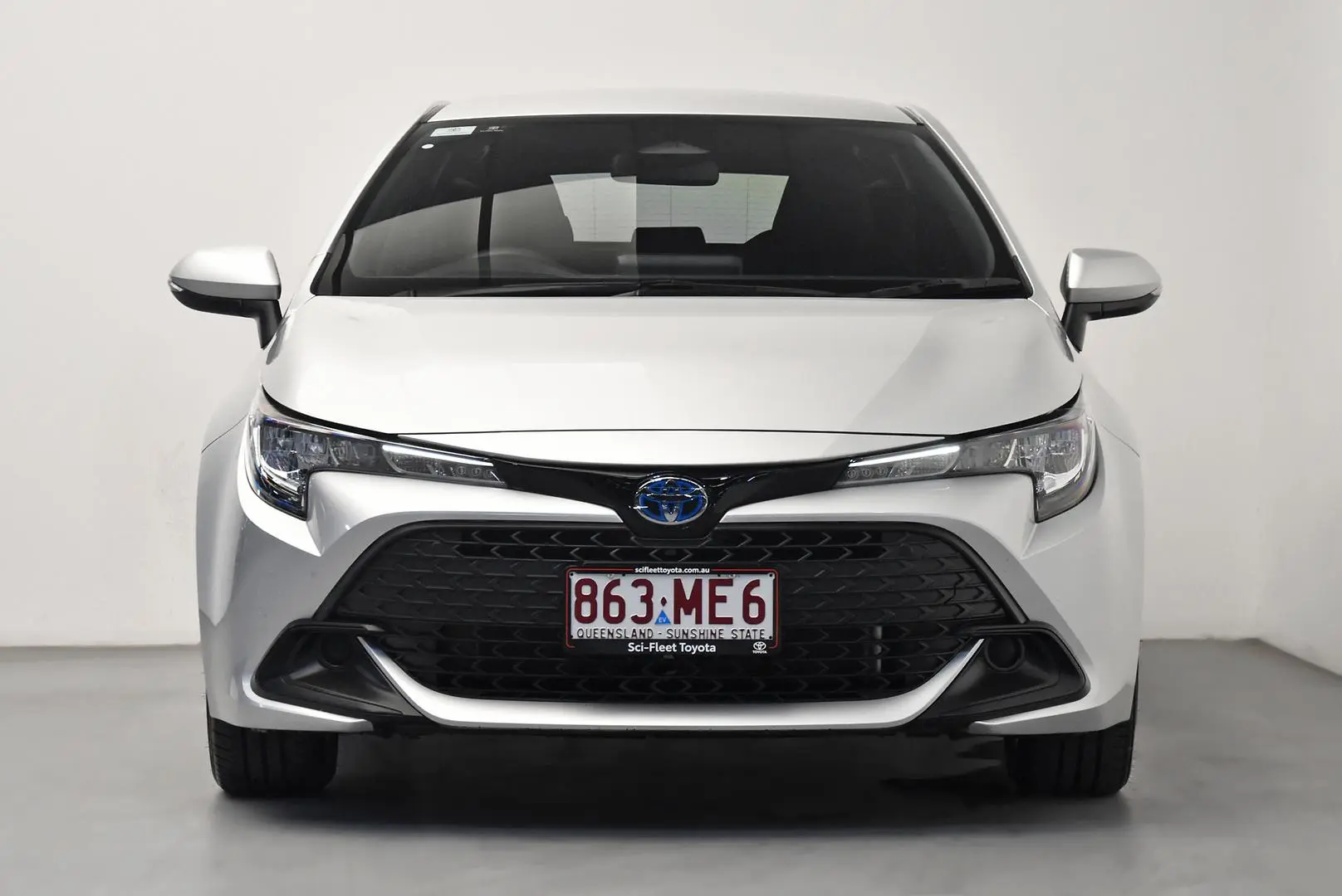 2025 Toyota Corolla Gallery Image 2