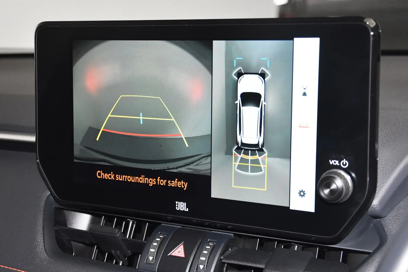 2024 Toyota RAV4 Gallery Image 13