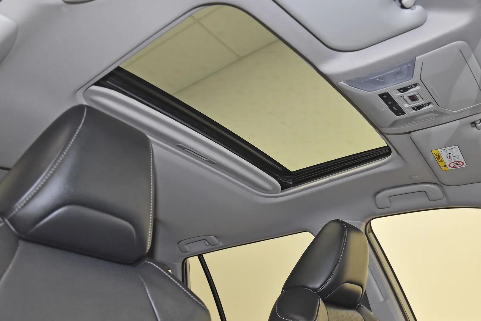 2023 Toyota RAV4 Gallery Image 20