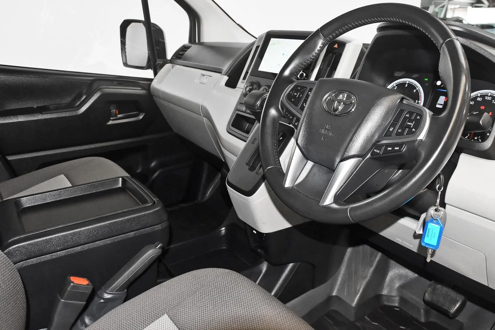 2024 Toyota Hiace Gallery Image 8