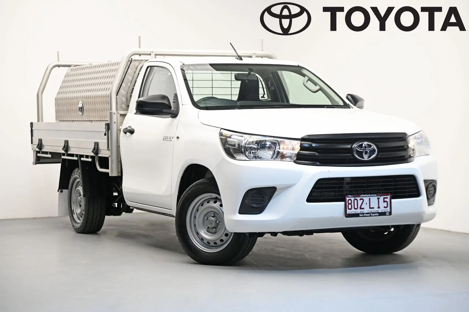 2018 Toyota Hilux Image 1