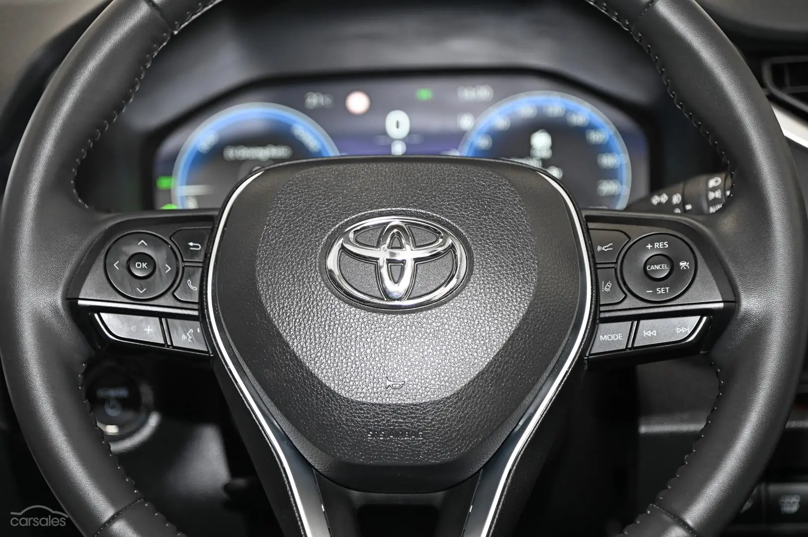 2023 Toyota RAV4 Image 16