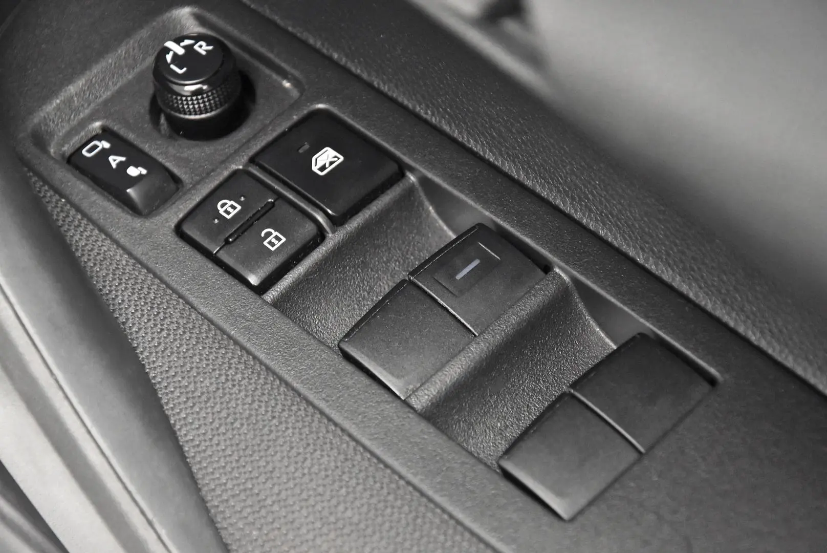 2022 Toyota Corolla Gallery Image 10