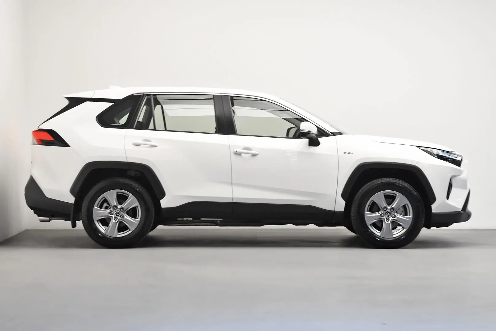 2025 Toyota RAV4 Gallery Image 3