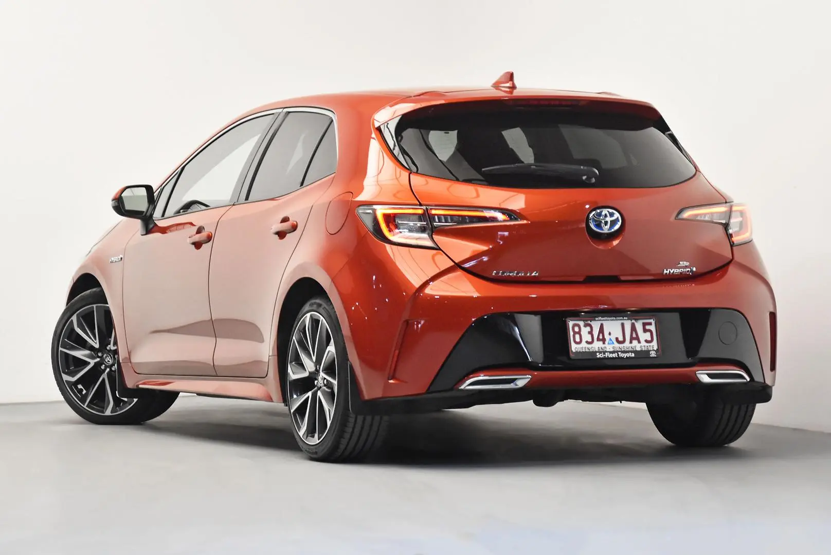 2018 Toyota Corolla Gallery Image 5