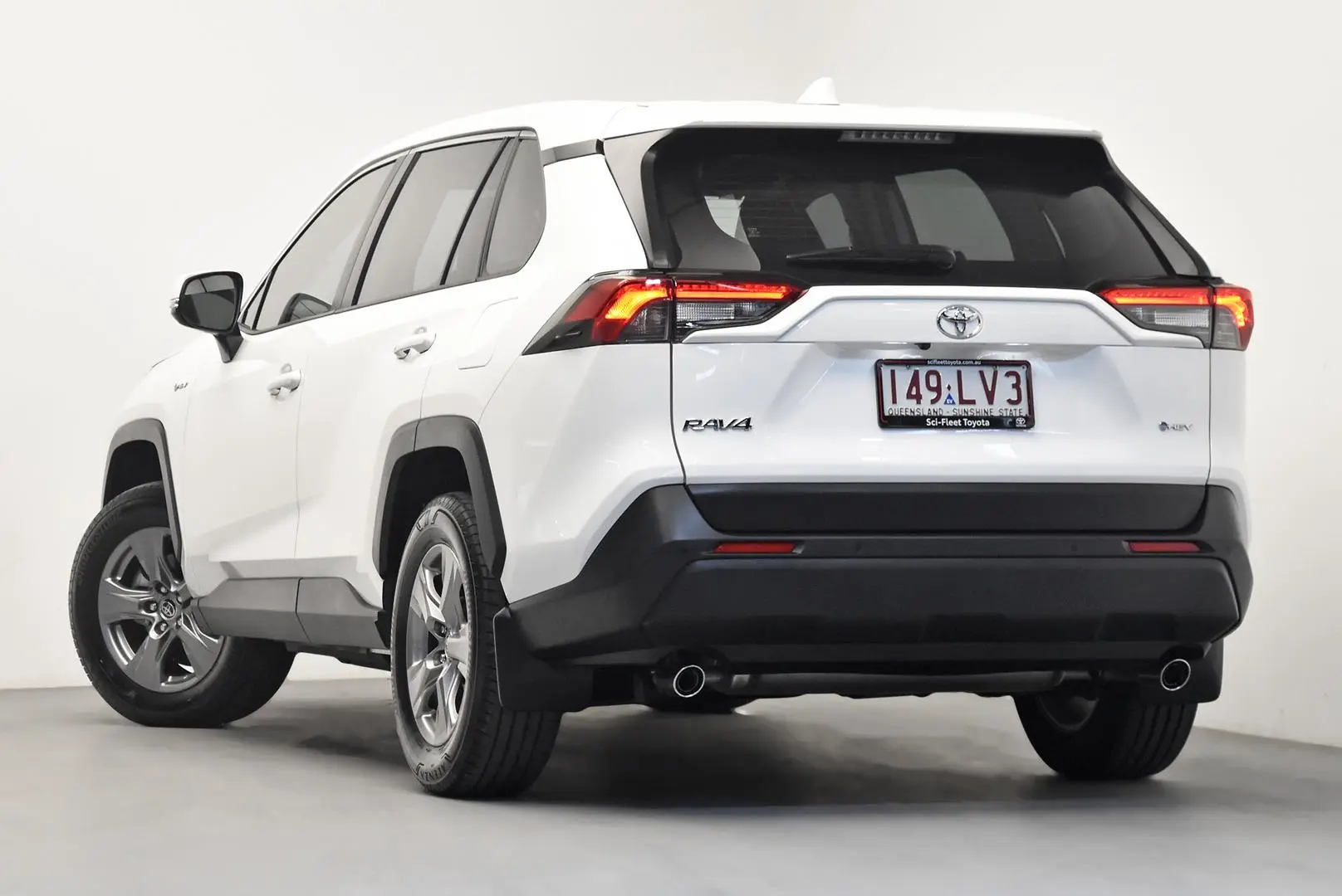 2024 Toyota RAV4 Gallery Image 5