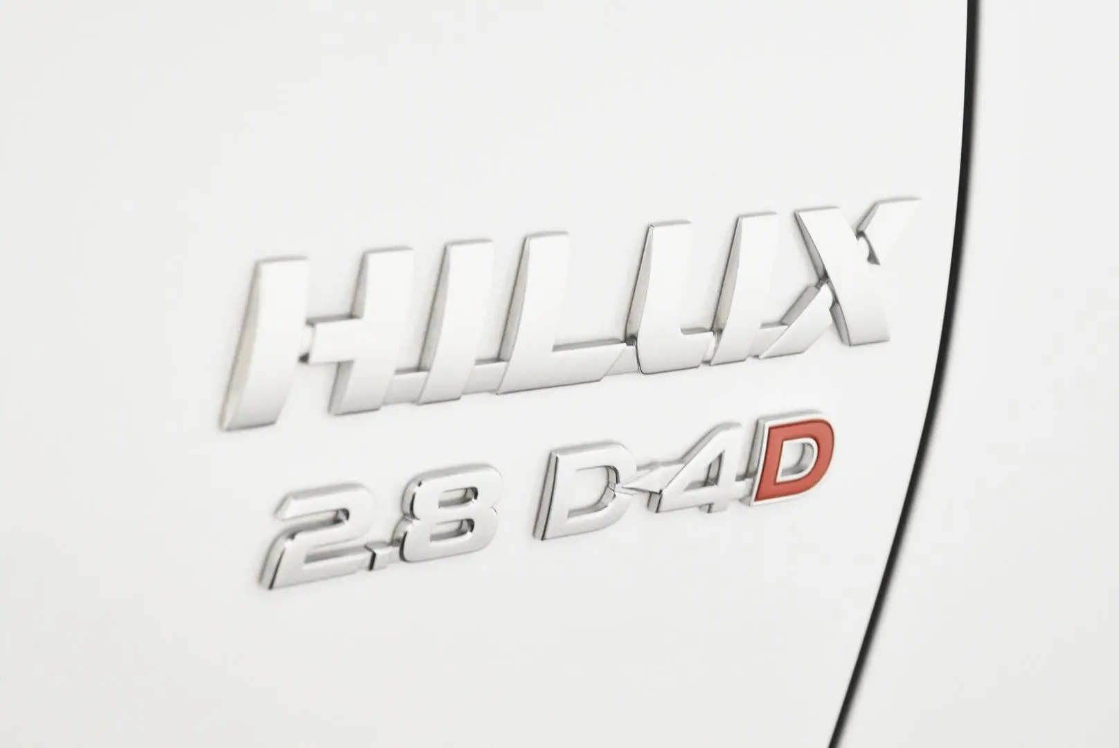 2025 Toyota Hilux Gallery Image 7