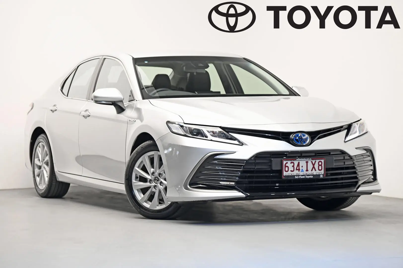 2024 Toyota Camry Gallery Image 1