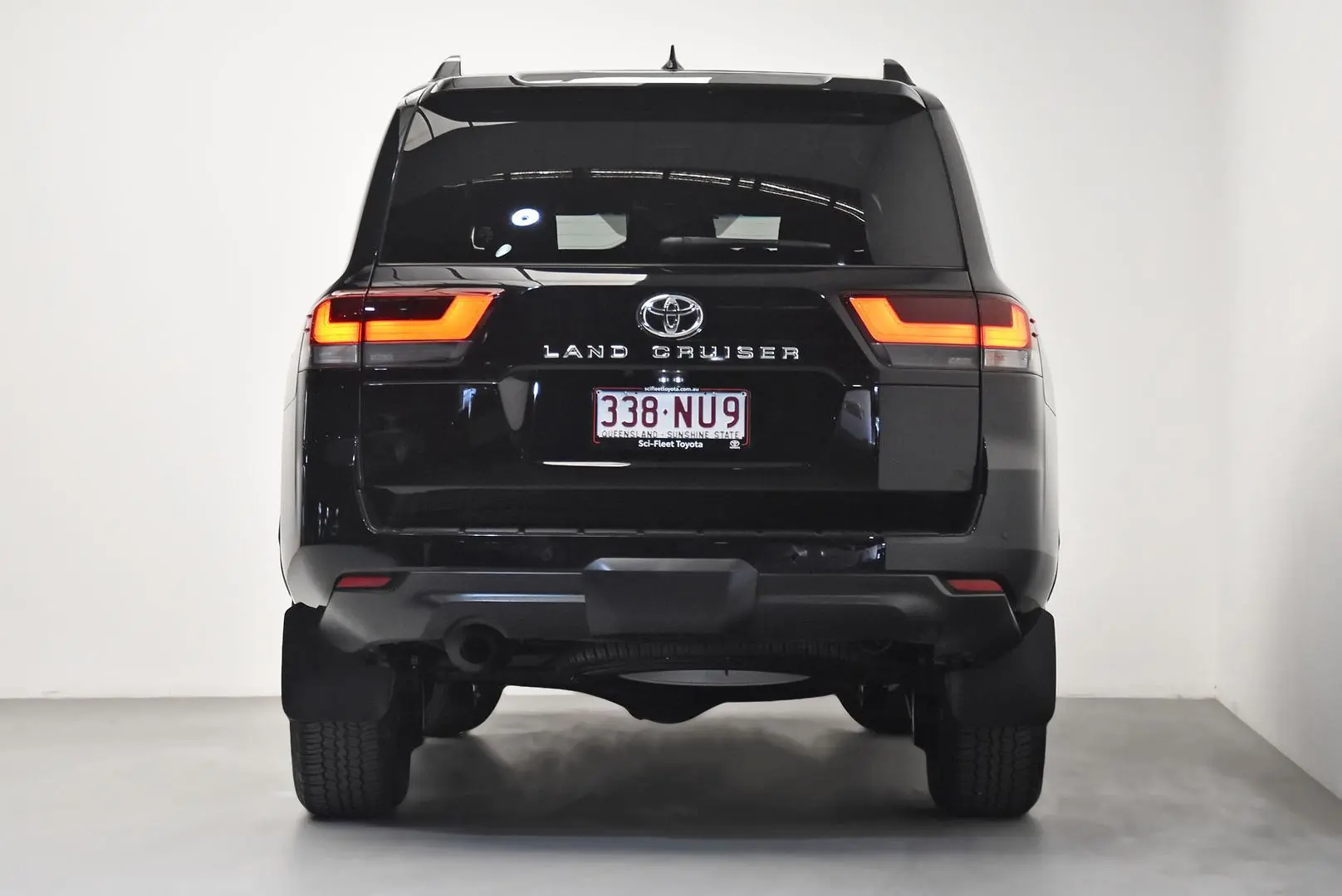 2024 Toyota Landcruiser Gallery Image 6