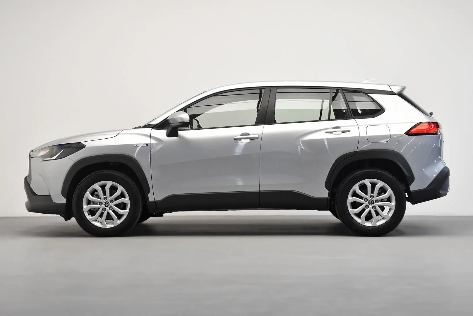 2023 Toyota Corolla Cross Gallery Image 4