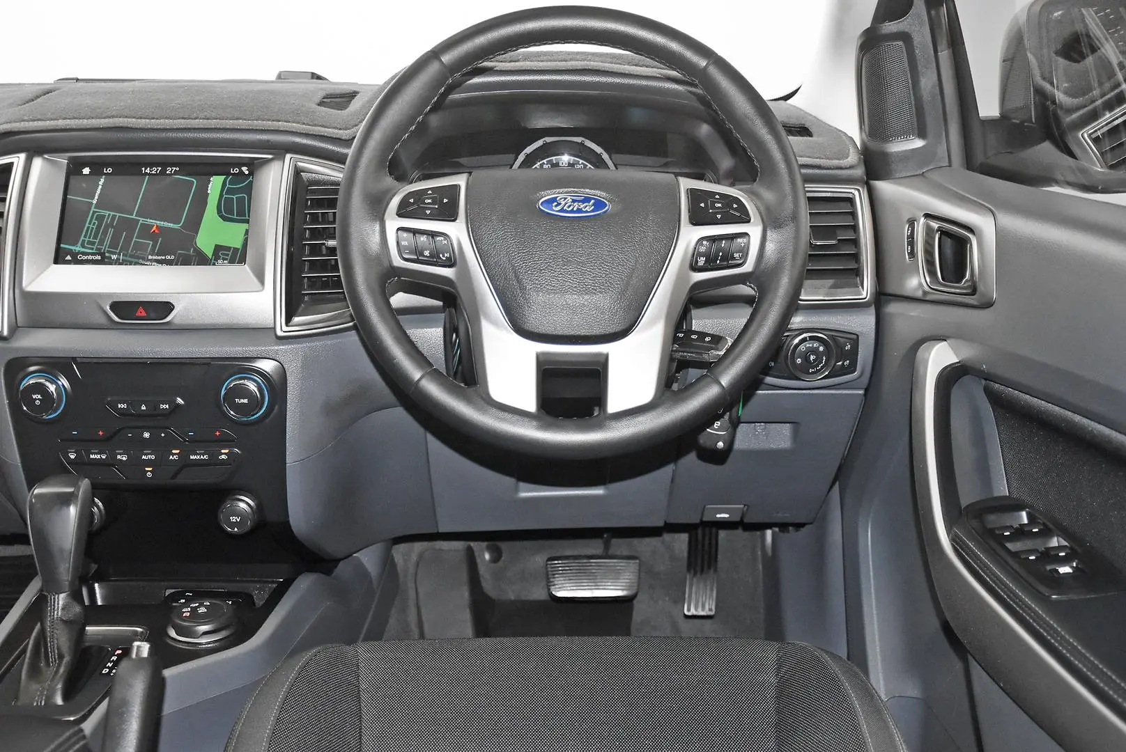 2018 Ford Everest Gallery Image 14