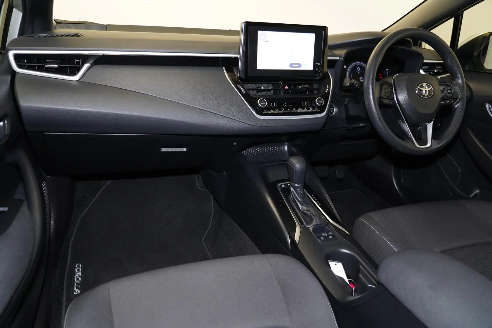 2022 Toyota Corolla Gallery Image 9
