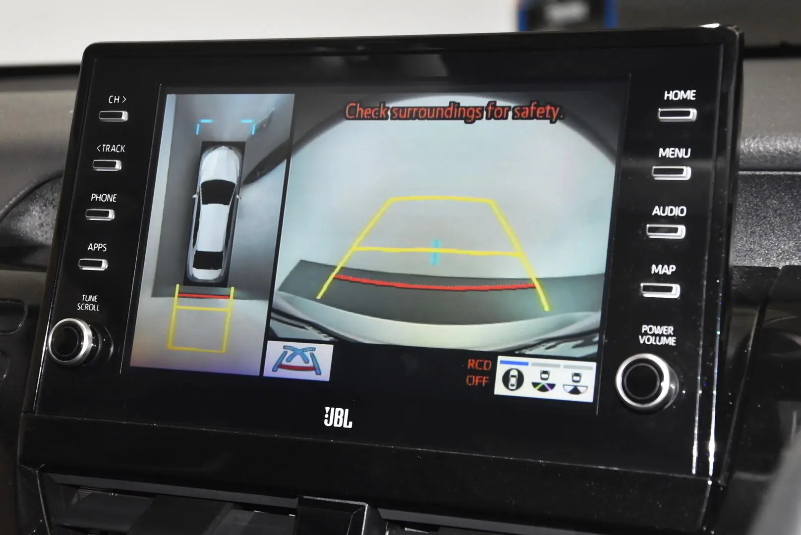 2021 Toyota Camry Gallery Image 12