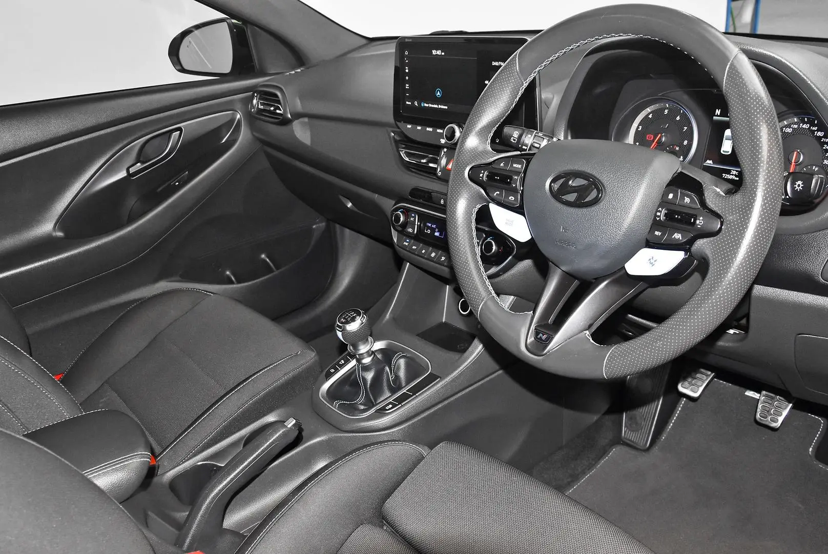 2021 Hyundai i30 Gallery Image 8