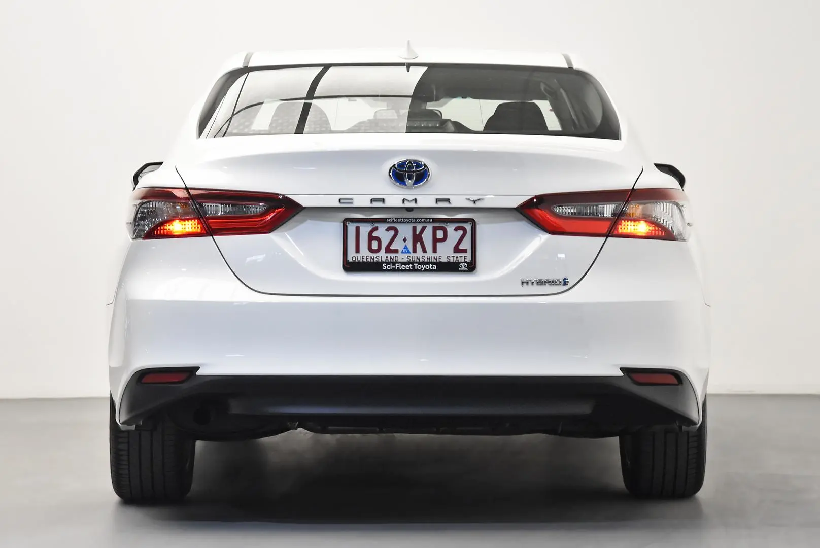 2024 Toyota Camry Gallery Image 6