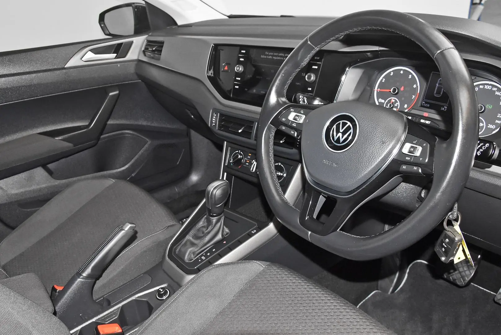 2021 Volkswagen Polo Gallery Image 7