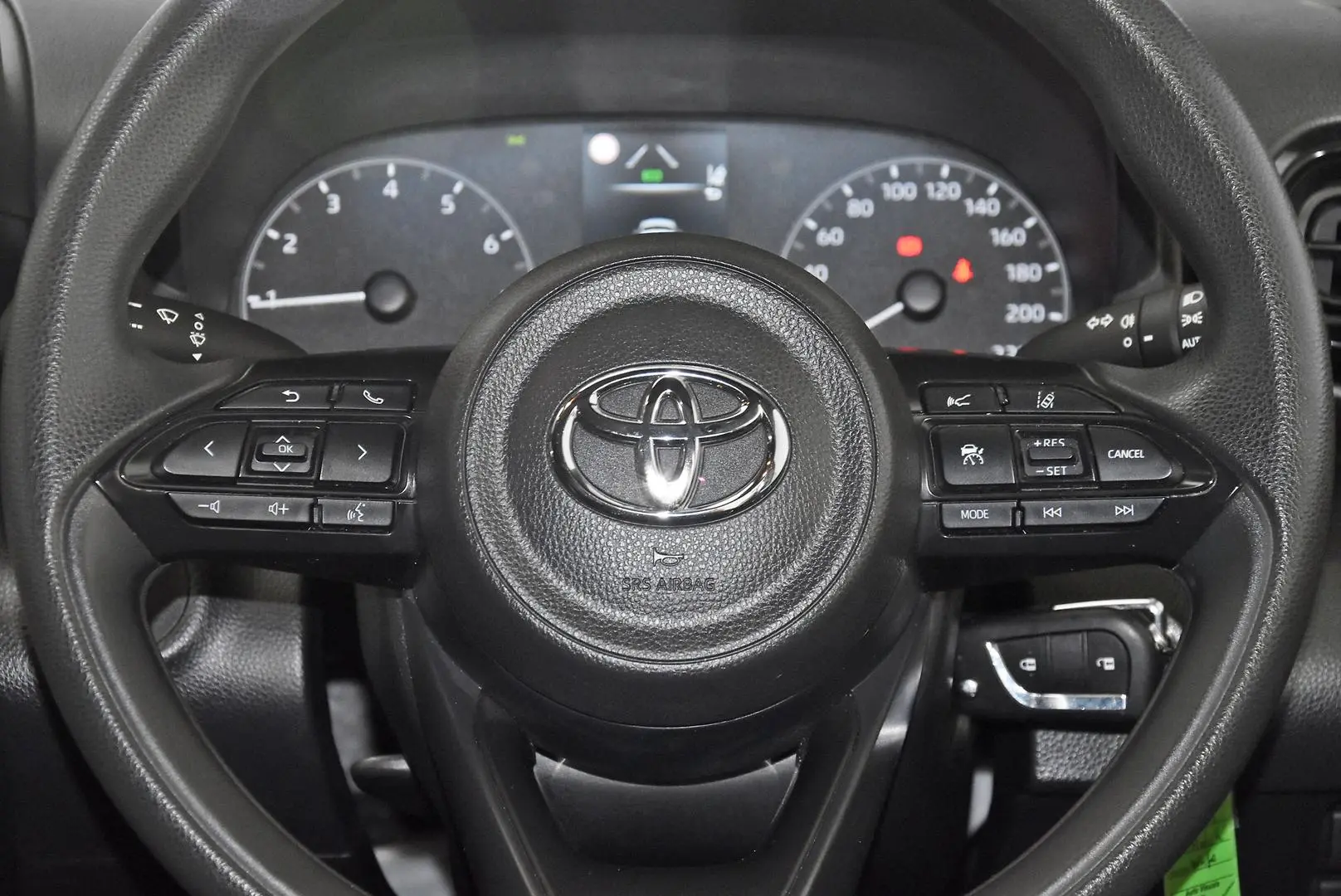 2022 Toyota Yaris Gallery Image 15