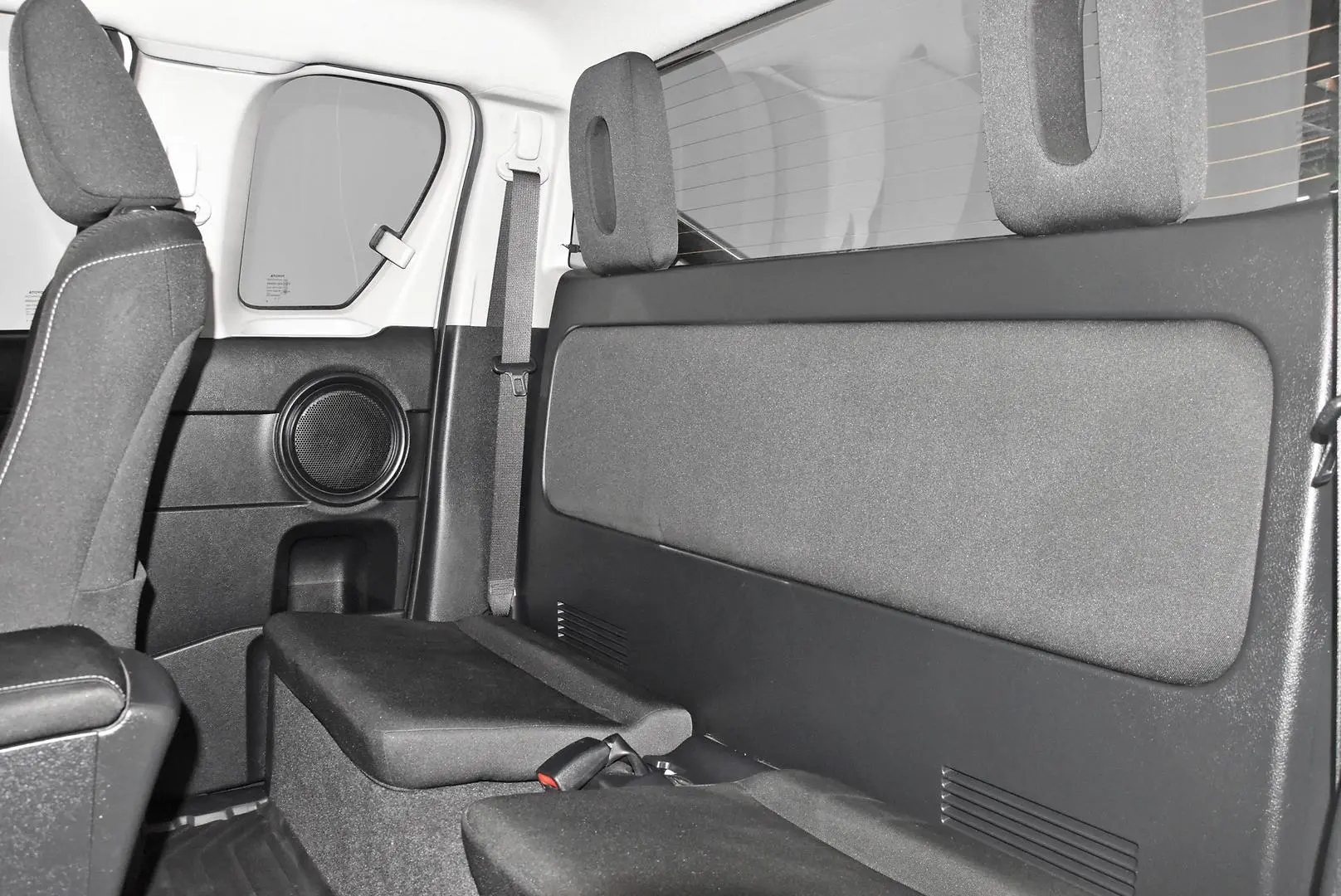 2024 Toyota Hilux Gallery Image 19