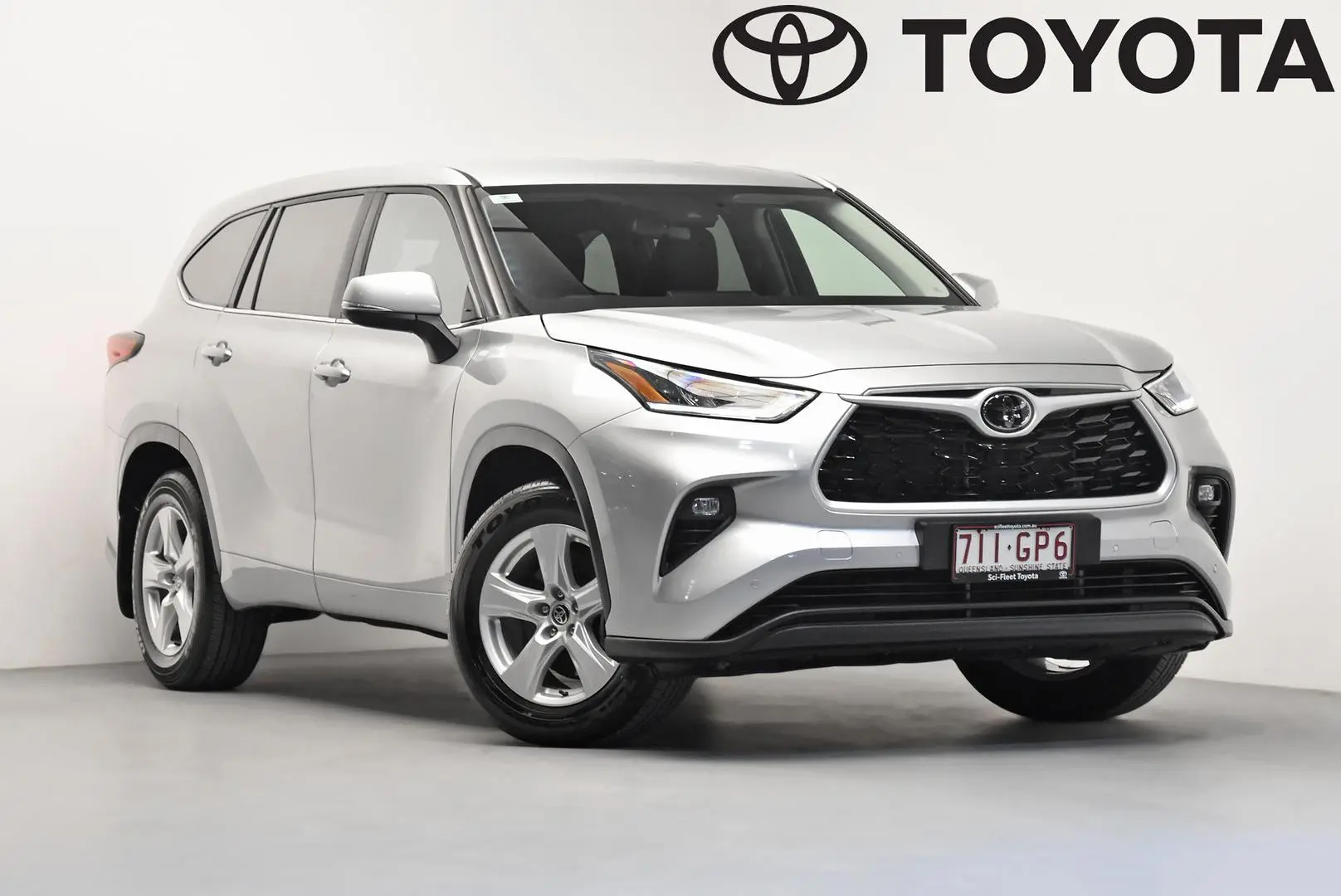 2022 Toyota Kluger Gallery Image 1