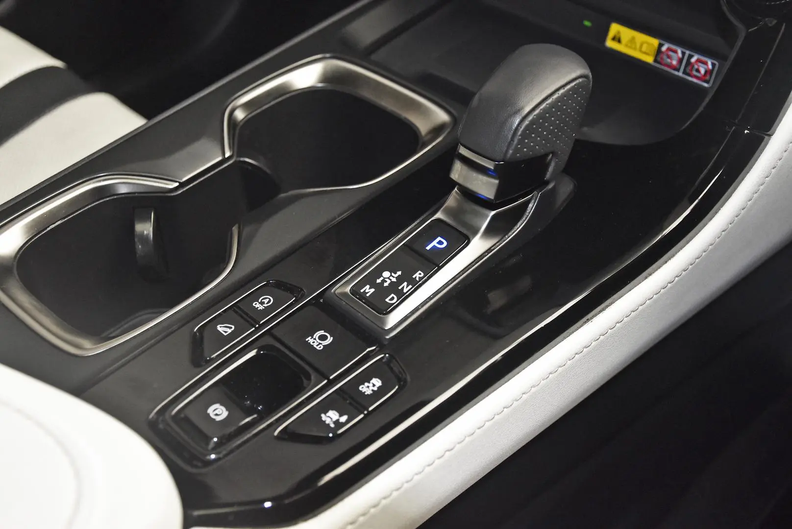 2023 Lexus NX Gallery Image 13