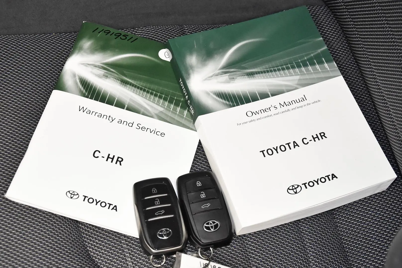 2025 Toyota C-HR Gallery Image 20