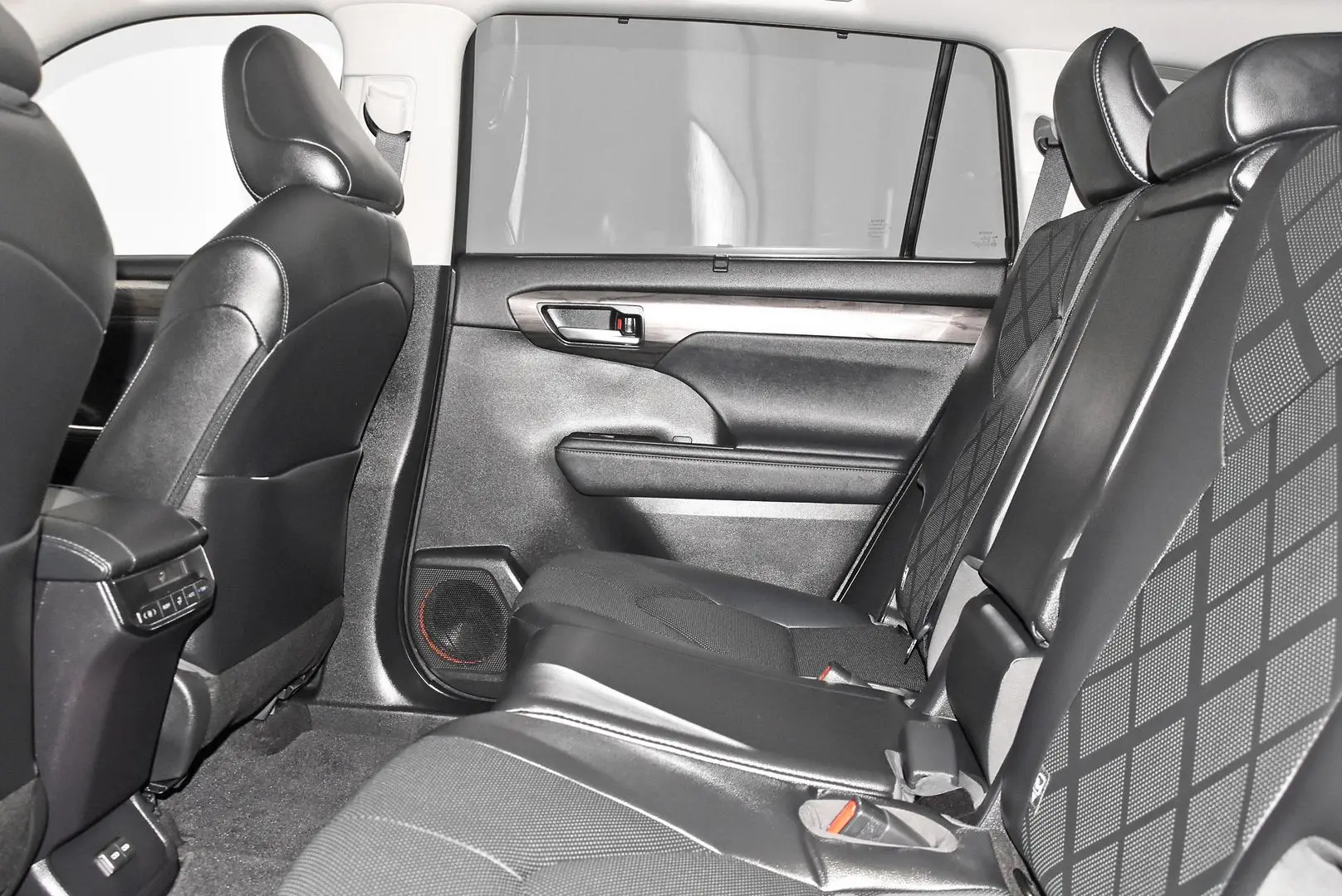 2024 Toyota Kluger Gallery Image 18