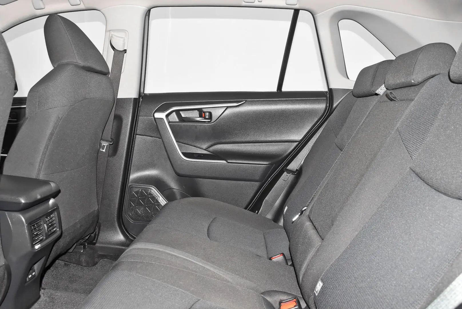 2024 Toyota RAV4 Gallery Image 19