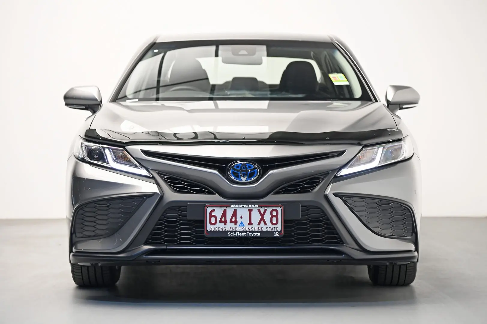 2024 Toyota Camry Image 2