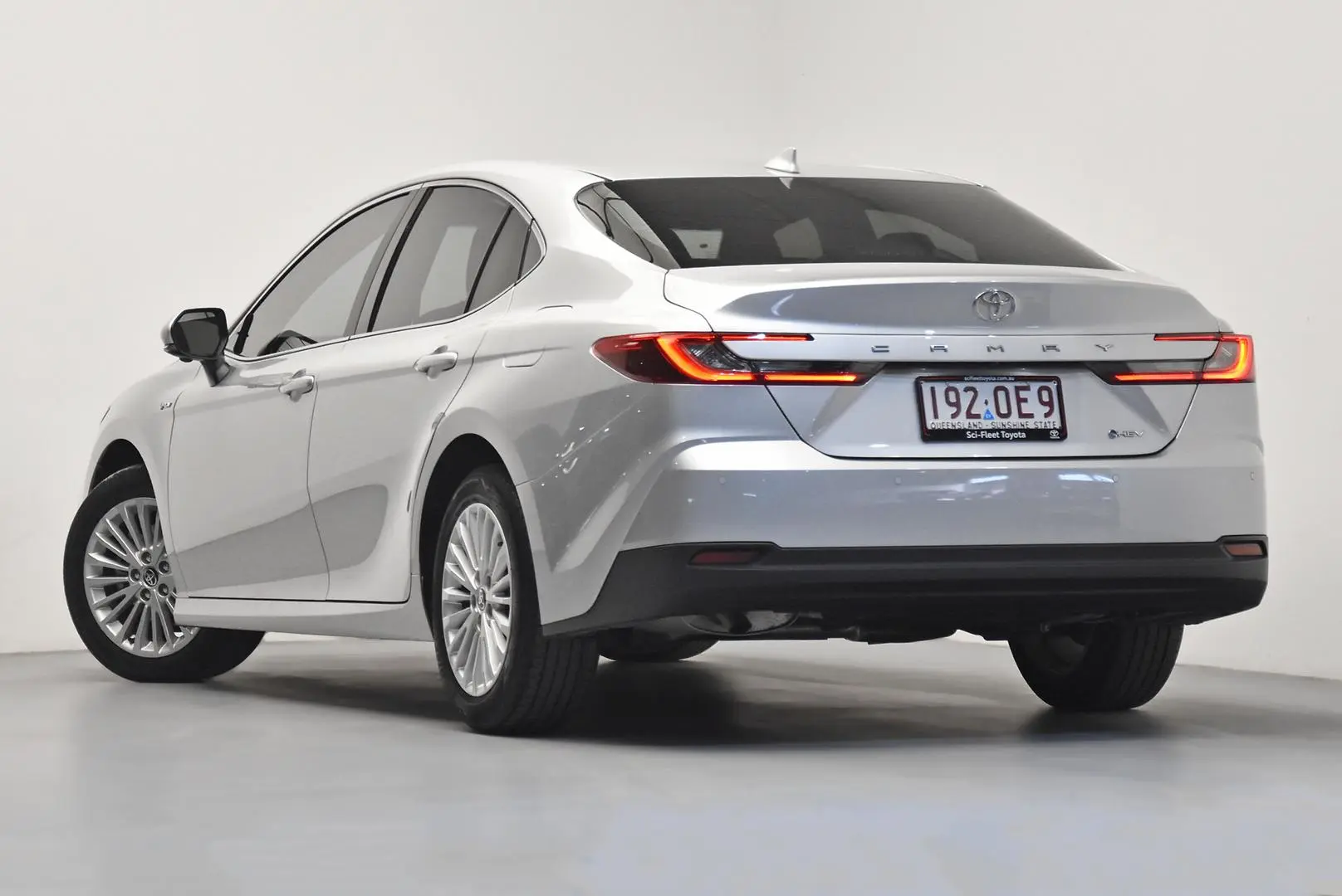 2024 Toyota Camry Gallery Image 5