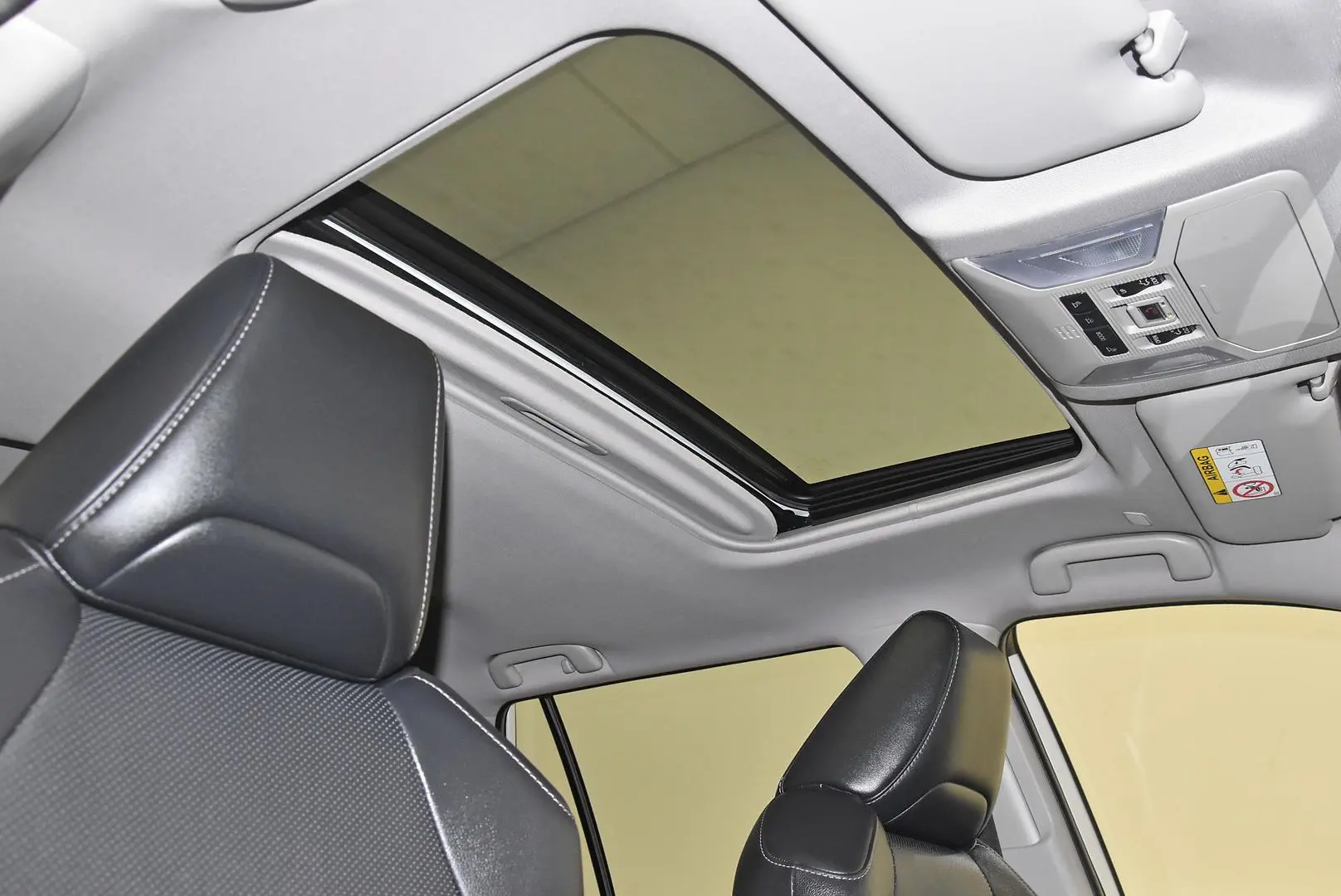 2023 Toyota RAV4 Gallery Image 20