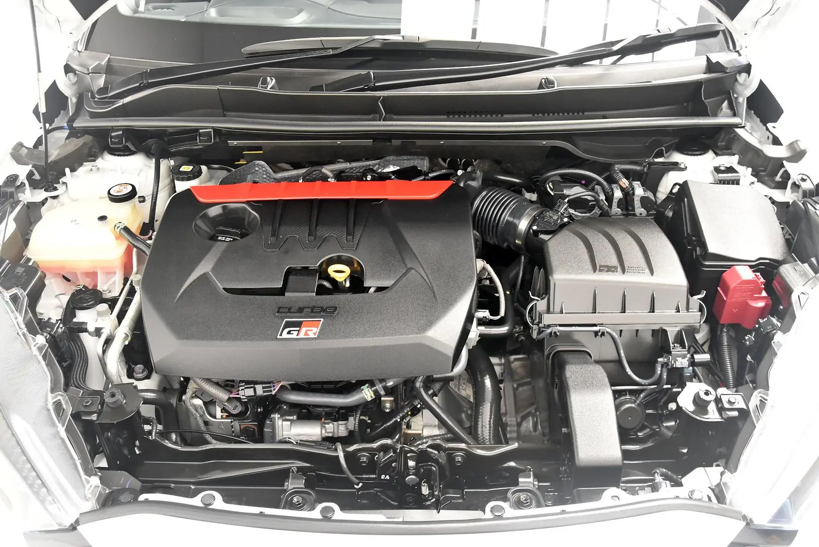 2022 Toyota Yaris Gallery Image 22