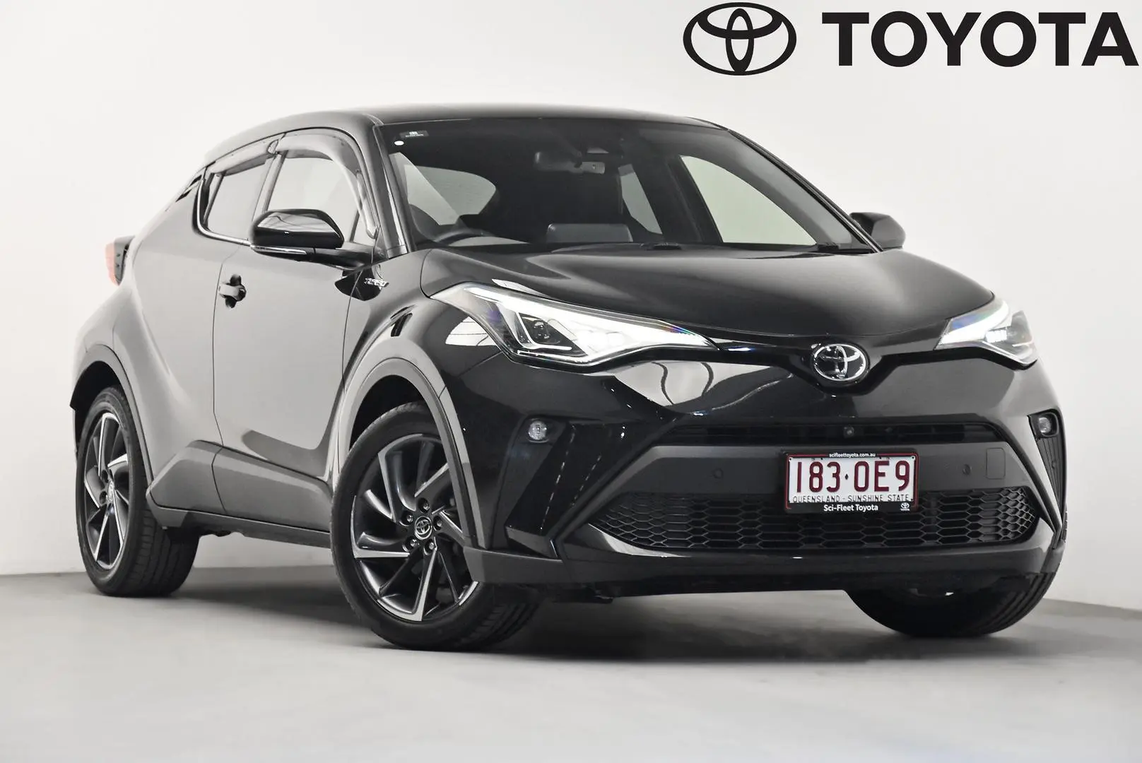 2022 Toyota C-HR Gallery Image 1