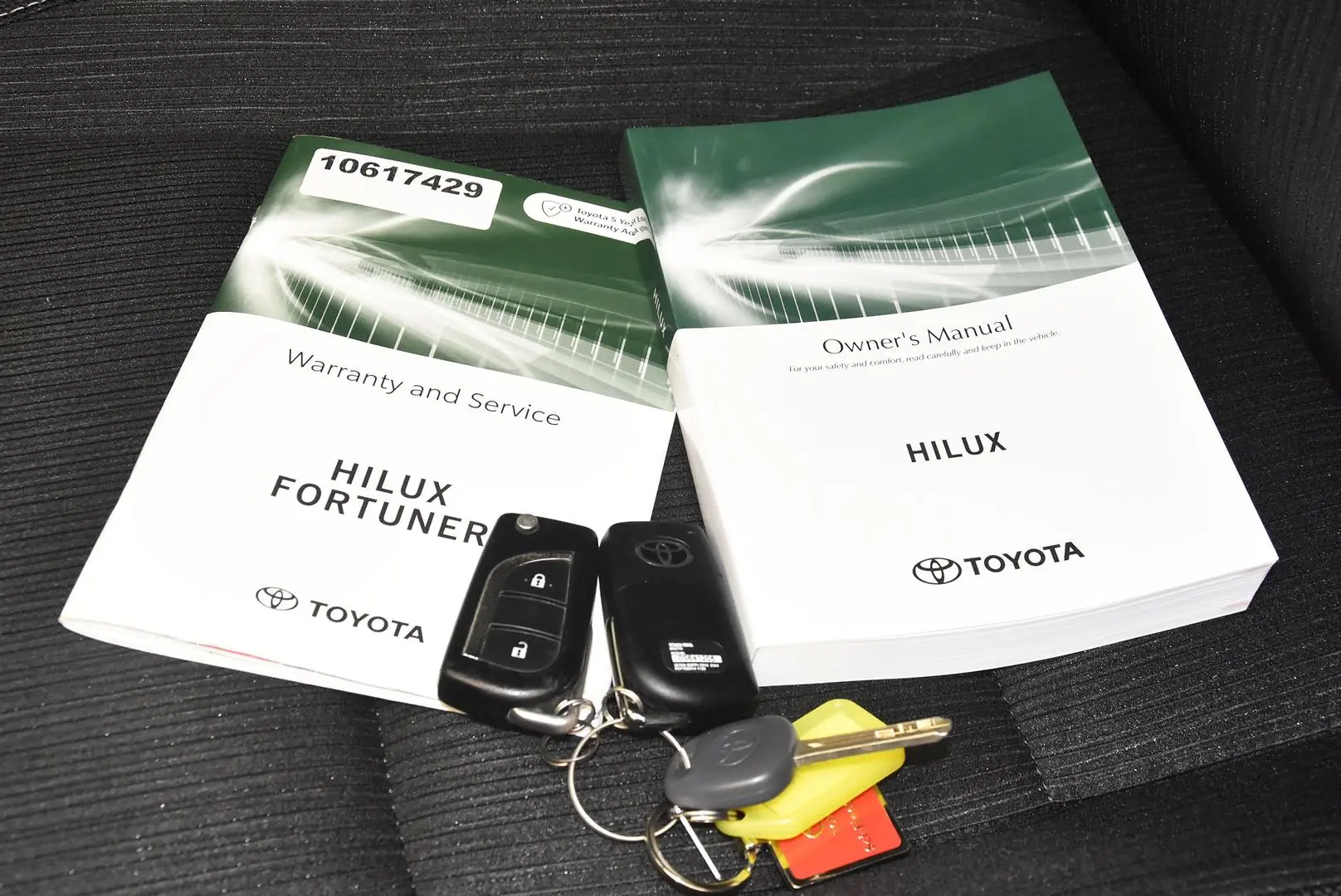 2022 Toyota Hilux Gallery Image 19