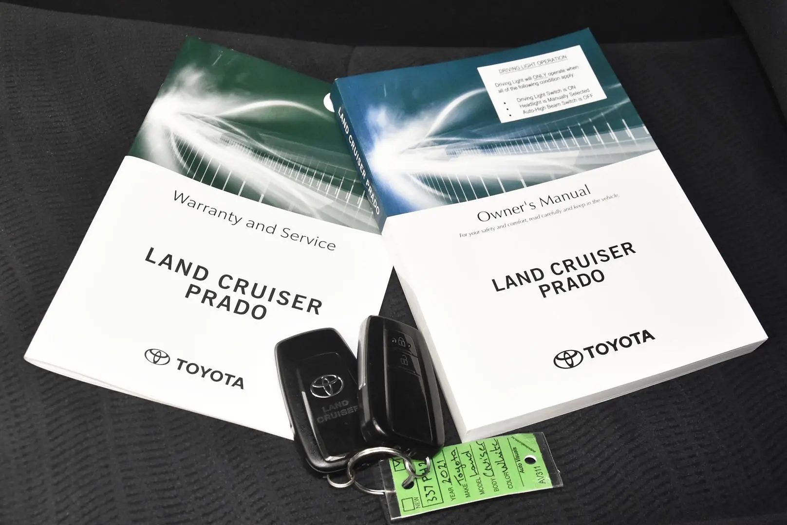 2021 Toyota Landcruiser Prado Gallery Image 18