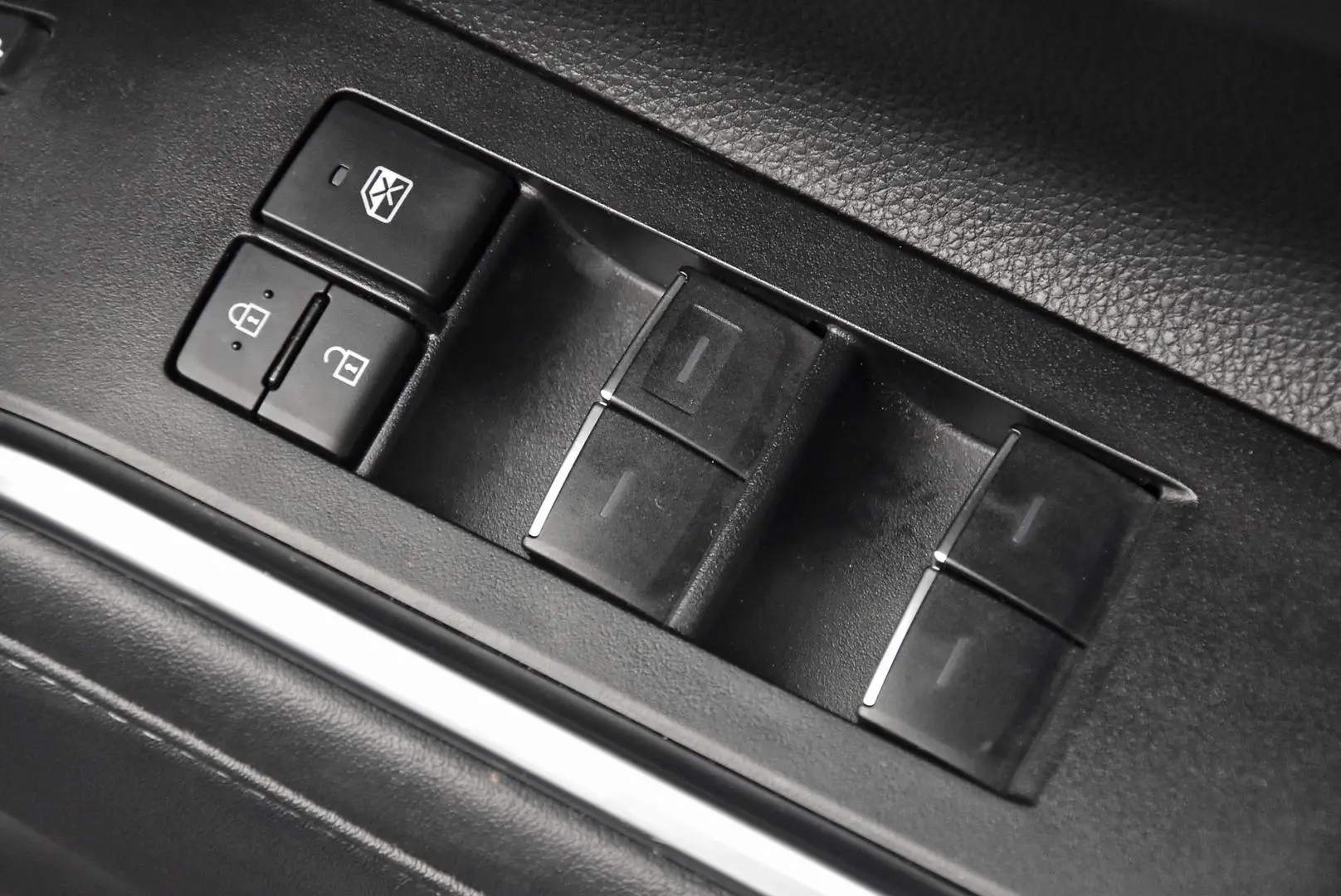 2024 Toyota Kluger Gallery Image 10