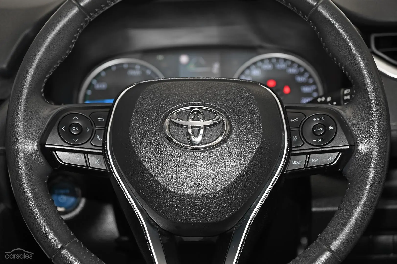 2020 Toyota RAV4 Image 16
