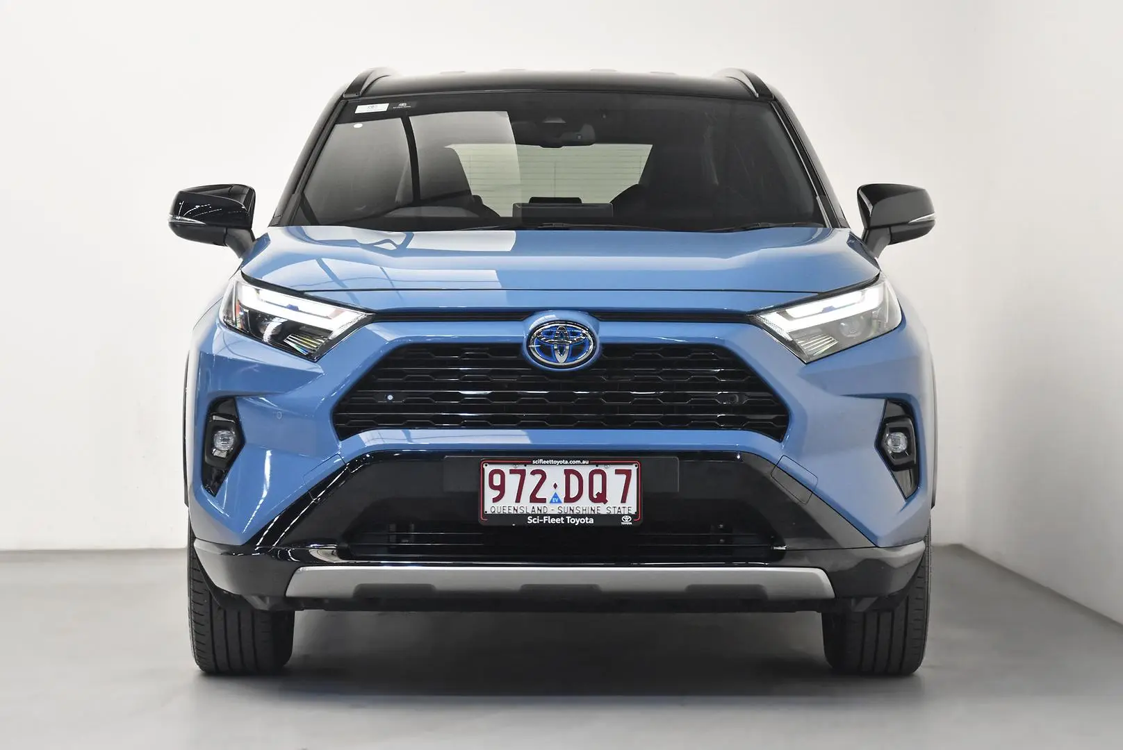 2022 Toyota RAV4 Gallery Image 2