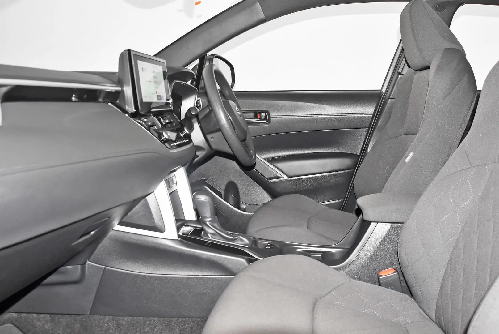 2024 Toyota Corolla Cross Gallery Image 17