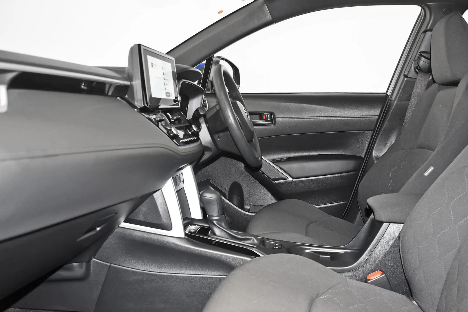 2024 Toyota Corolla Cross Gallery Image 18