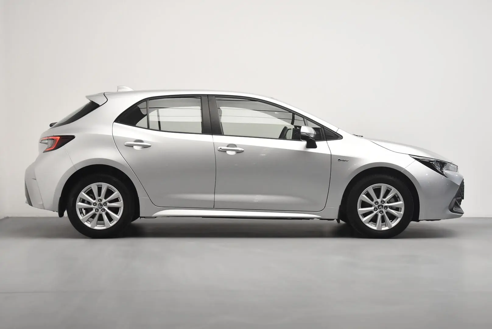 2024 Toyota Corolla Gallery Image 3