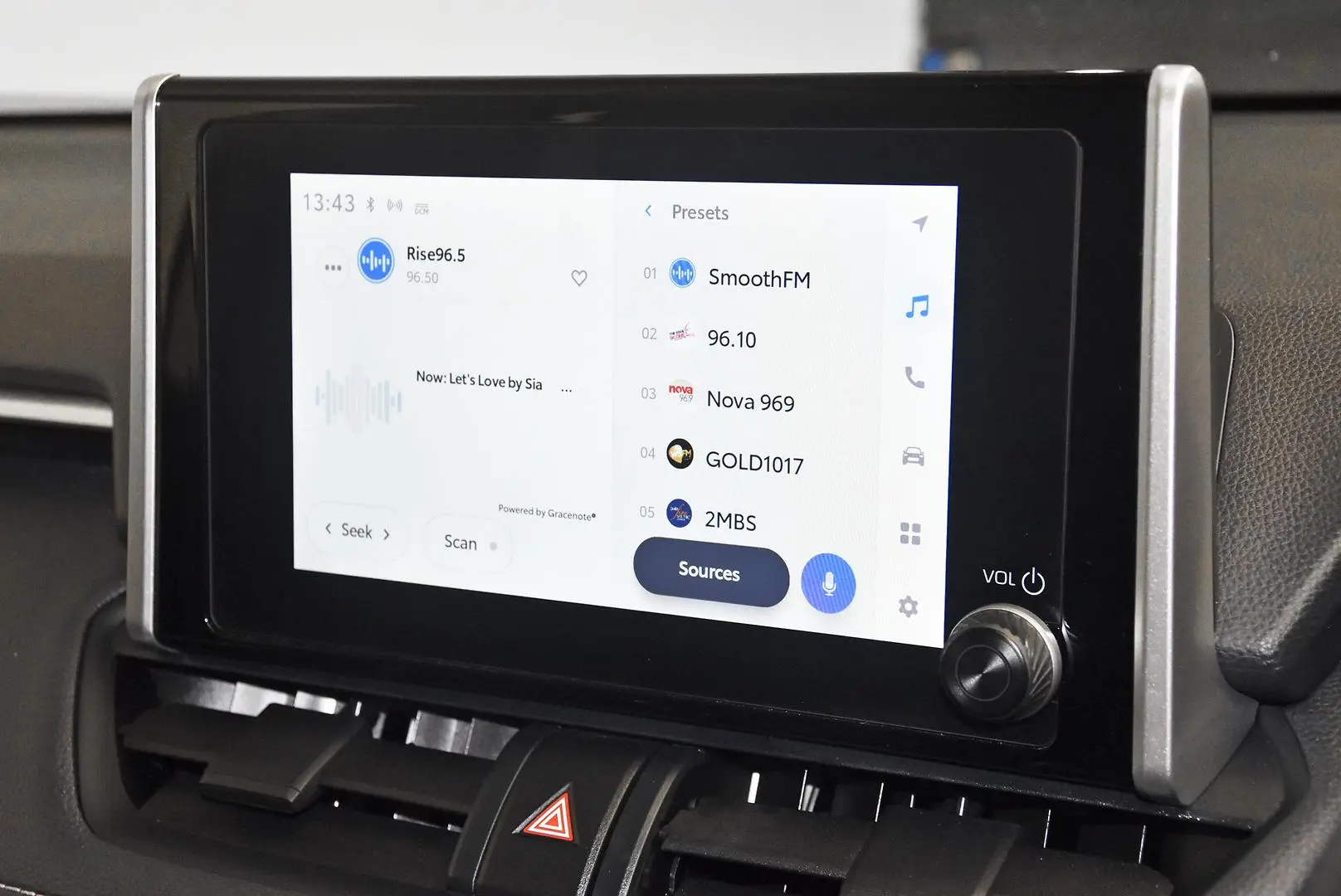 2025 Toyota RAV4 Gallery Image 12